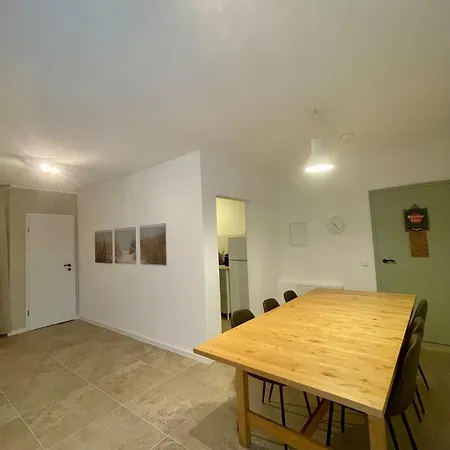 Moderne Nahe Hockenheimring Fuer Bis Zu 8 Personen *