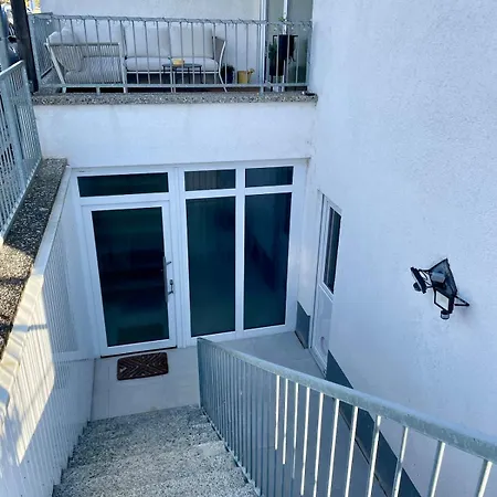 Moderne Nahe Hockenheimring Fuer Bis Zu 8 Personen Appartement